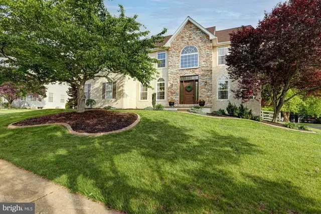 123 Willow Grove Mill Dr, Middletown
