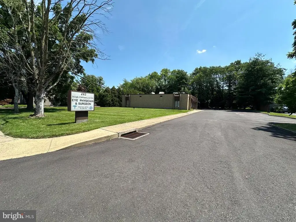 485 N Main St N, DOYLESTOWN
