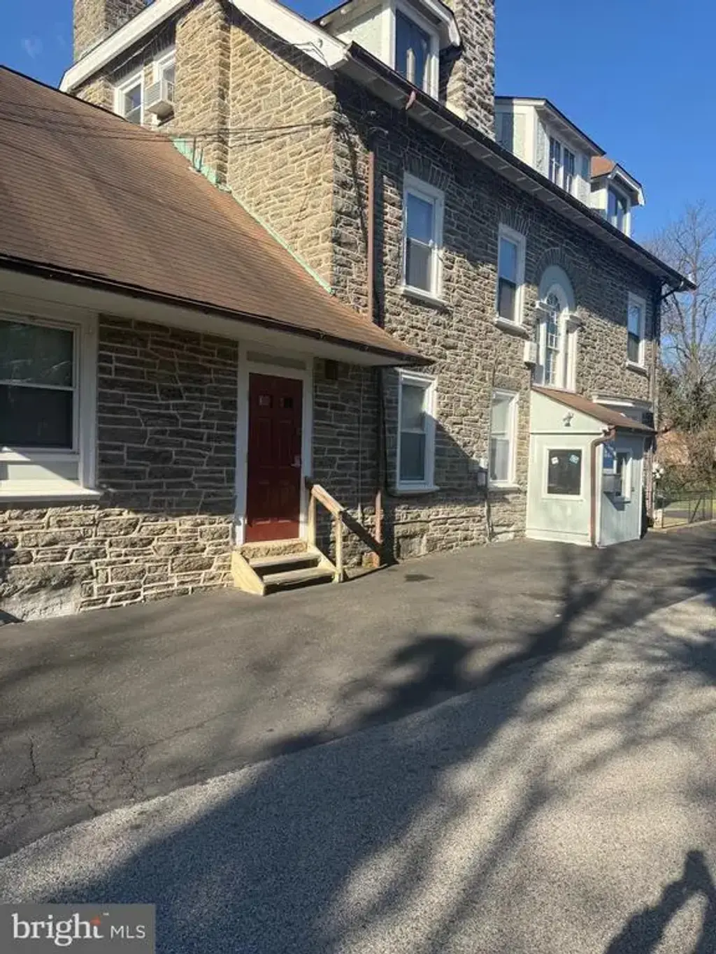820-00 E Vernon Rd, PHILADELPHIA