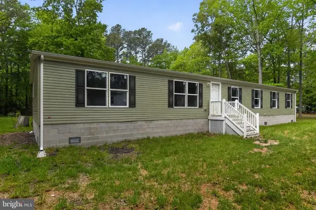 19416 Hummingbird Rd, Ellendale