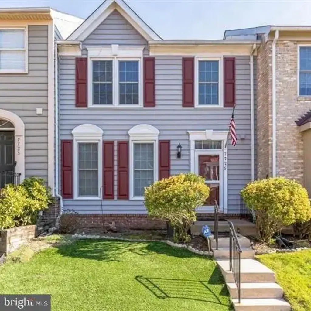 7725 Hickory Glen Way, SPRINGFIELD