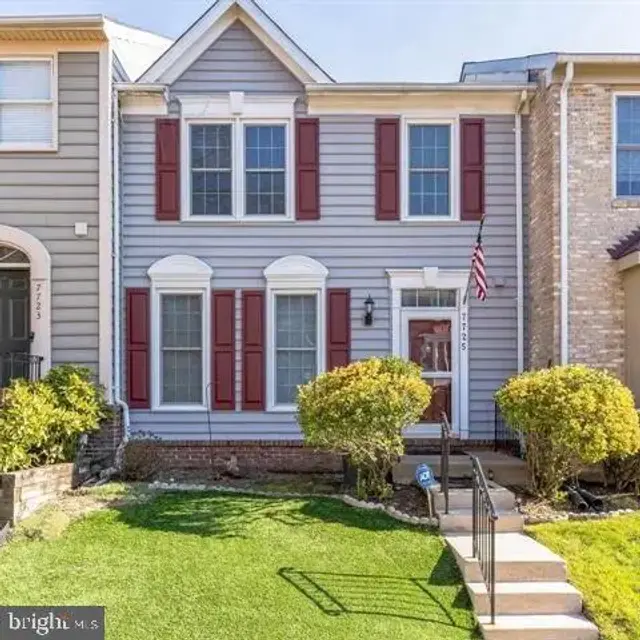 7725 Hickory Glen Way, Springfield