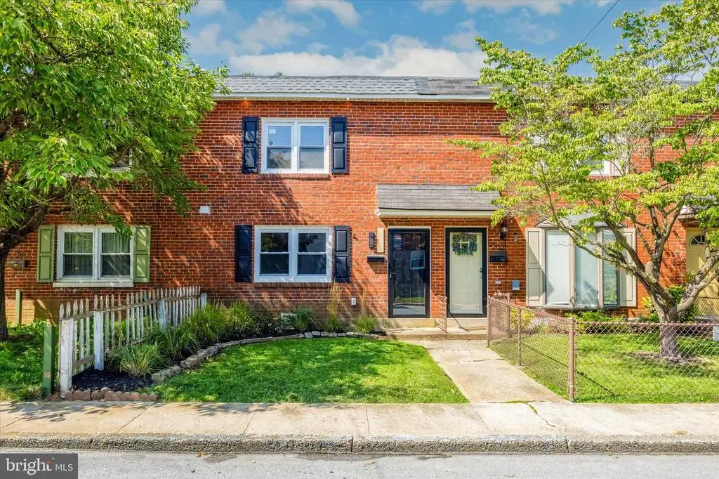 704 S Adams St, WEST CHESTER