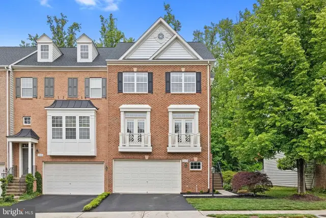 12654 Heron Ridge Dr, Fairfax