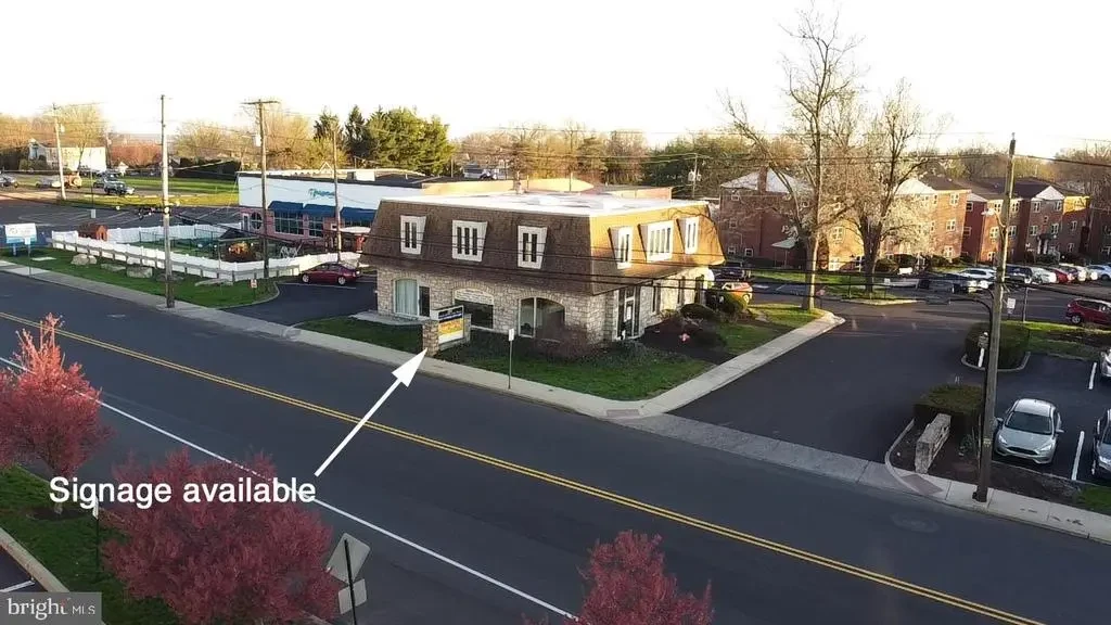66 S County Line Rd, SOUDERTON