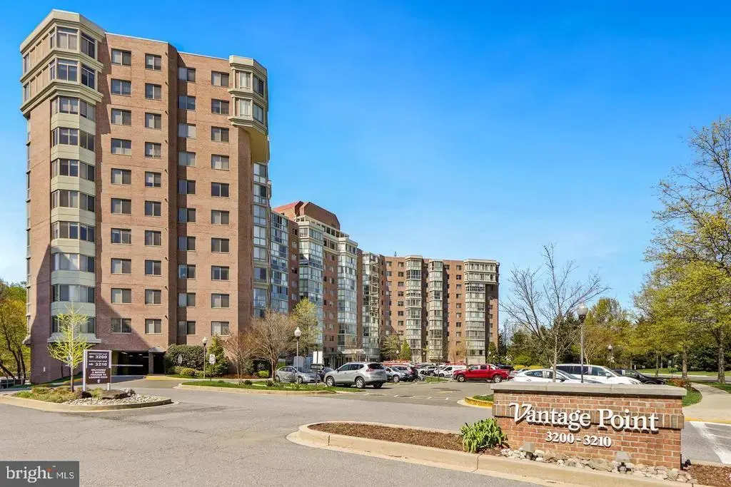 3210 N Leisure World Blvd #908, SILVER SPRING