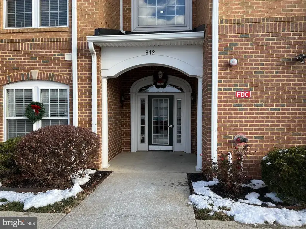 812 Long Dr #812-f, ABERDEEN