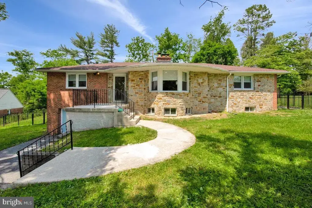 8530 Linwood Dr, ELLICOTT CITY
