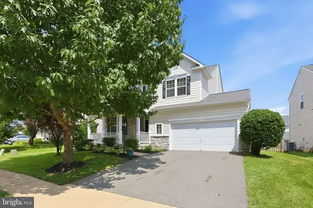 14246 Ladderbacked Dr, Gainesville