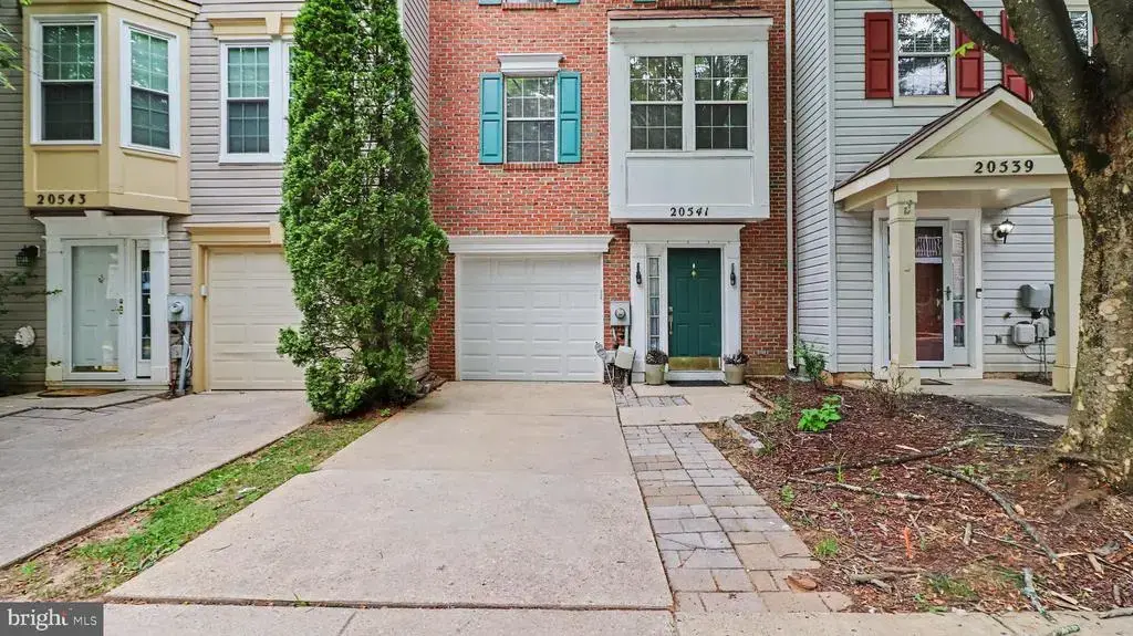 20541 Golf Course Dr #306, GERMANTOWN