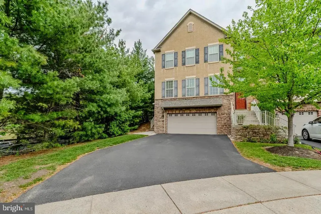 80 Lilly Dr, FEASTERVILLE TREVOSE