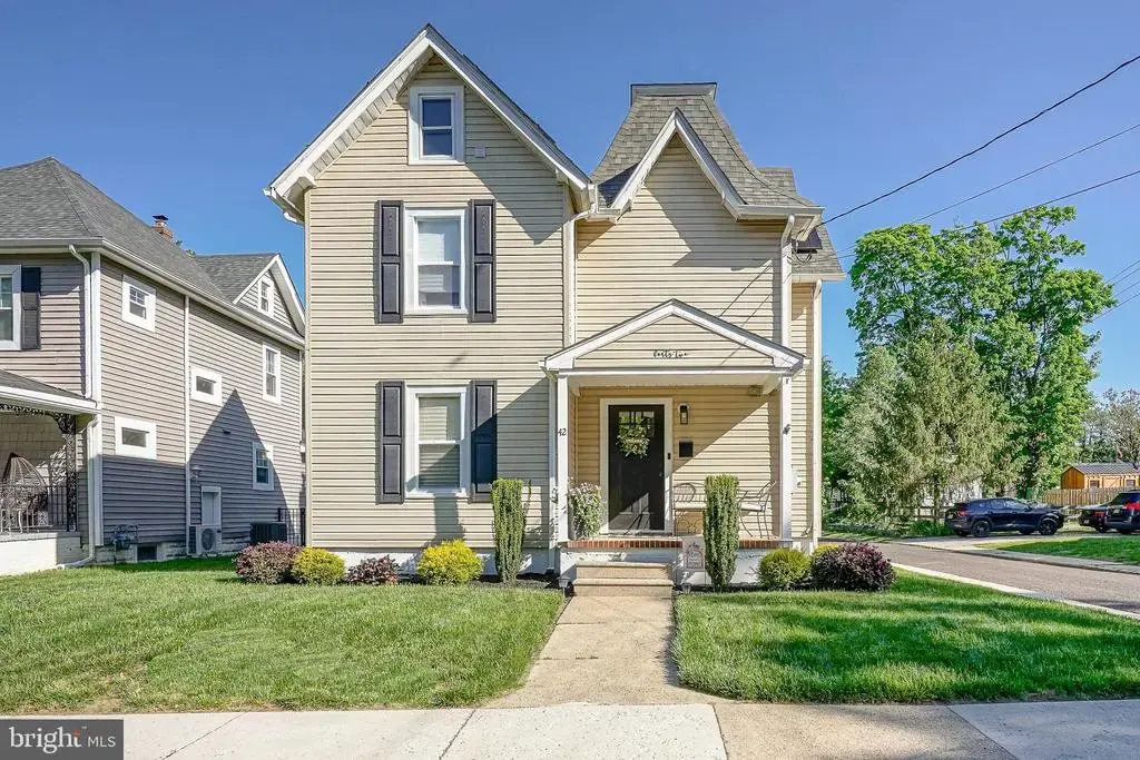 42 Evergreen Ave, PITMAN