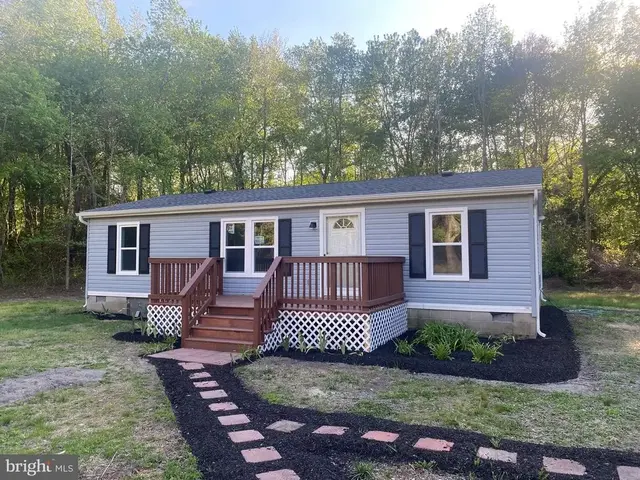 20322 Thicket Rd, Milton