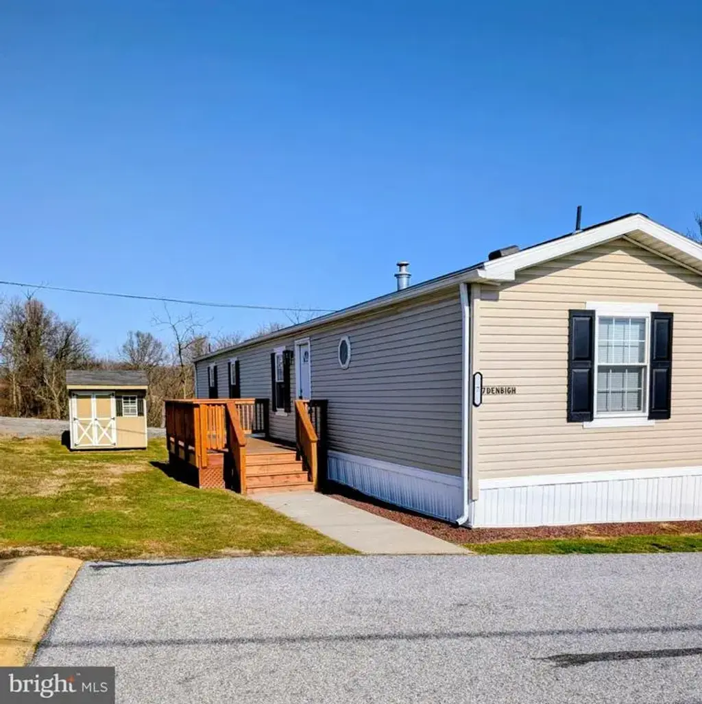 7 Denbigh Ln, COATESVILLE