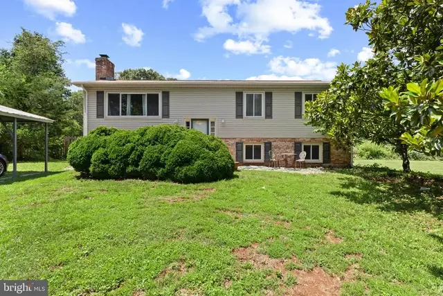 8026 Burwell Rd, Catlett