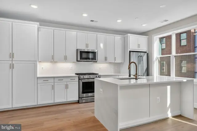 136 Pepperell St, Alexandria