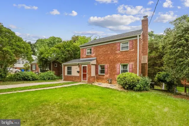 5803 Dewey, Landover