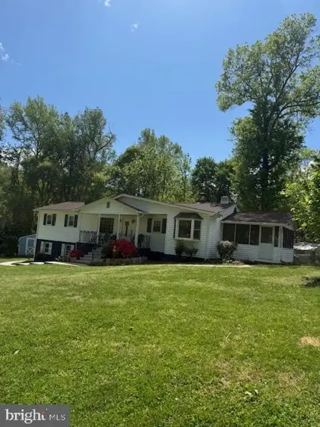 12601 Livingston Rd, Fort Washington