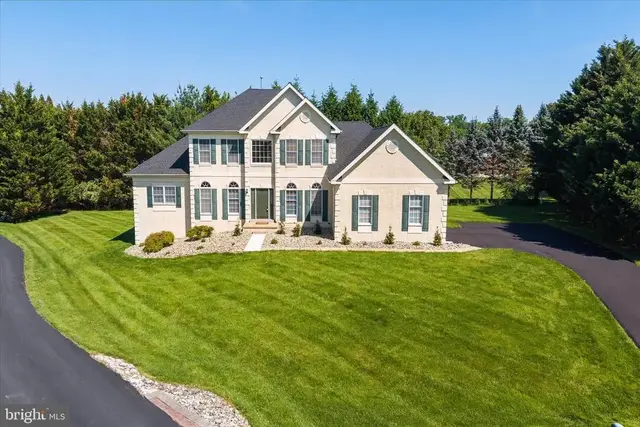 421 Harrison Dr, Hockessin