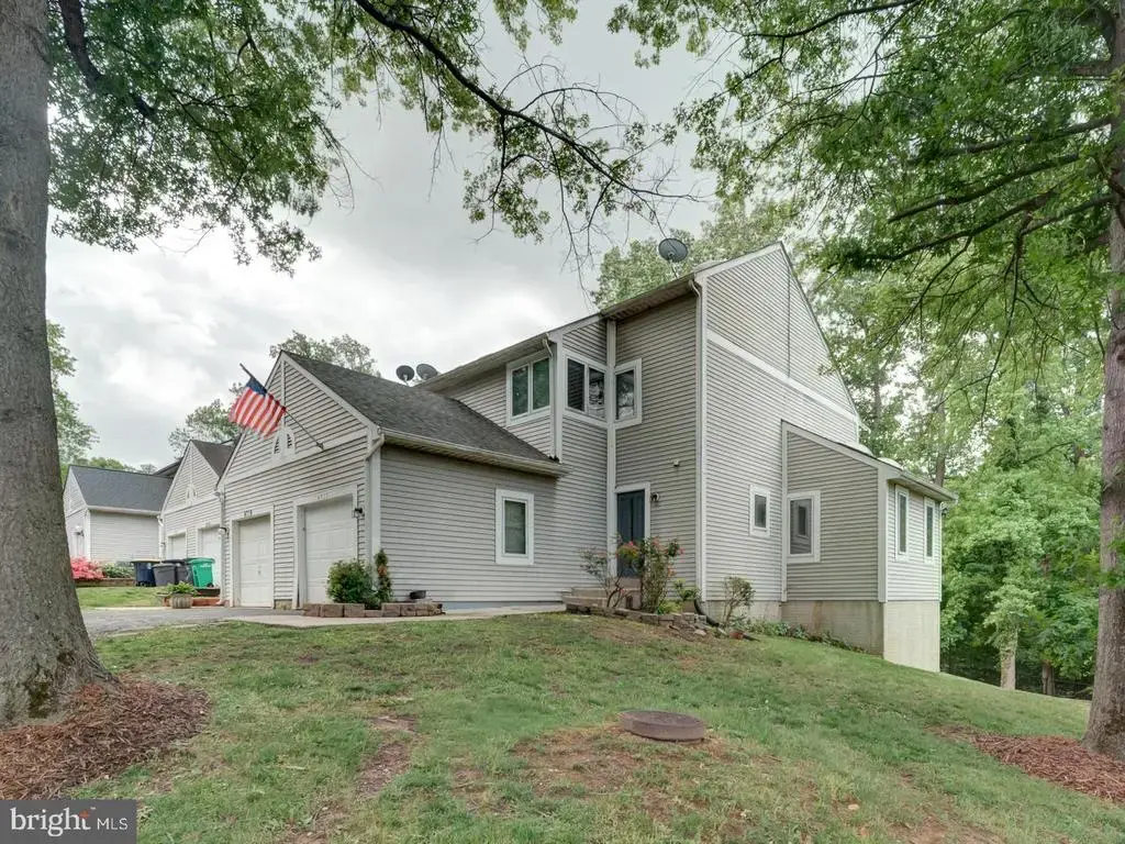4717 Summertime Dr, OXON HILL