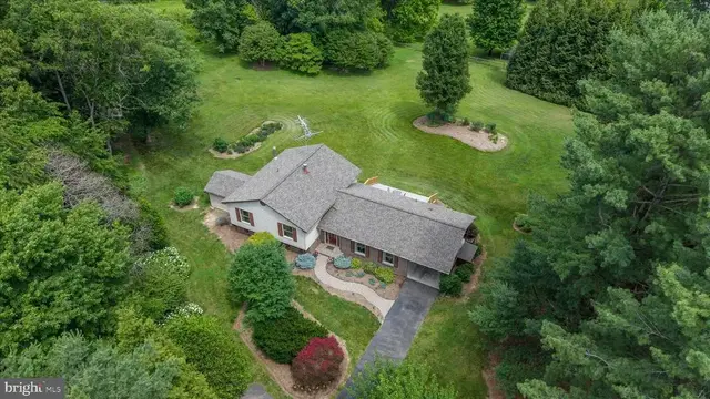 8604 Burnt Hickory Cir, Frederick