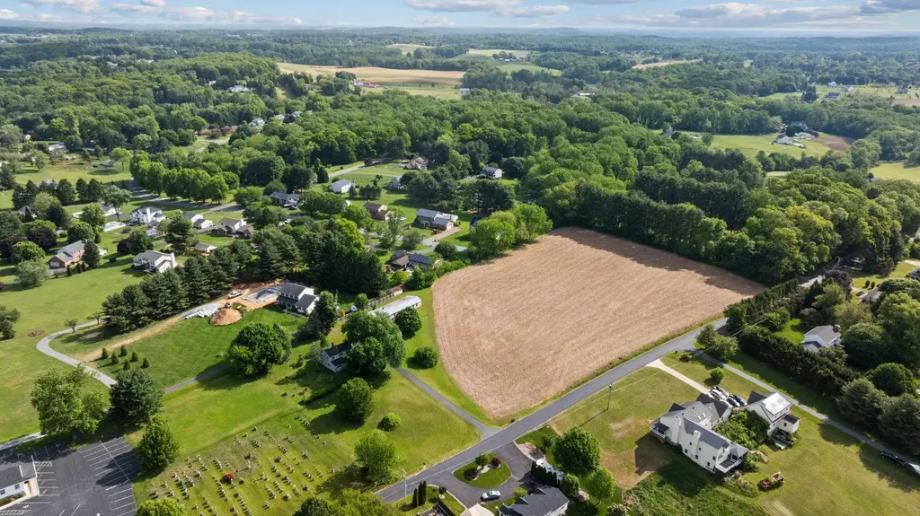 3335 Charles St, FALLSTON