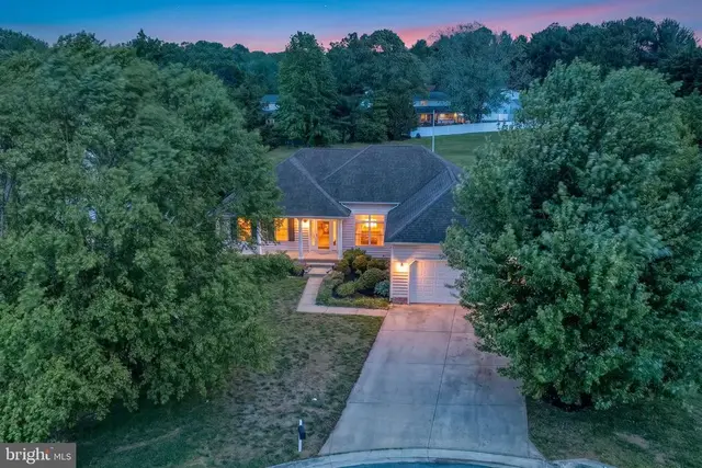 266 Stone Ridge Dr, Dover