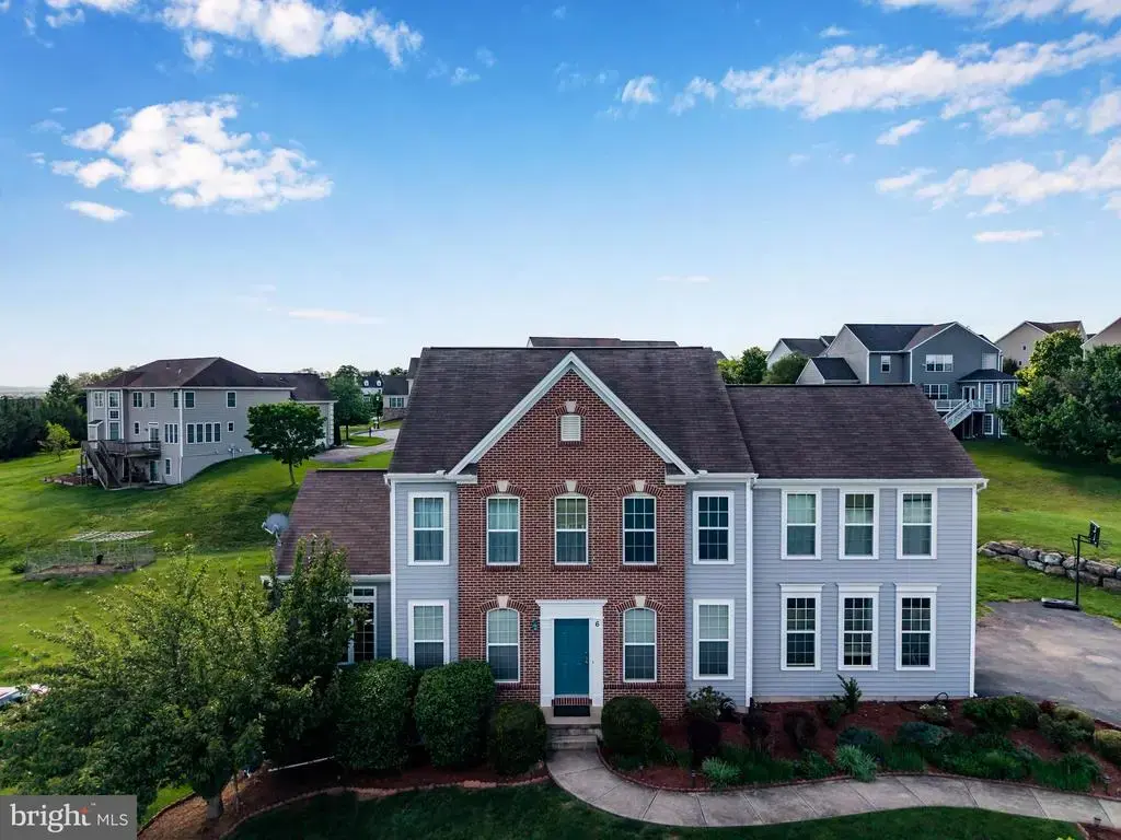 6 Bella Vista Drive, MECHANICSBURG