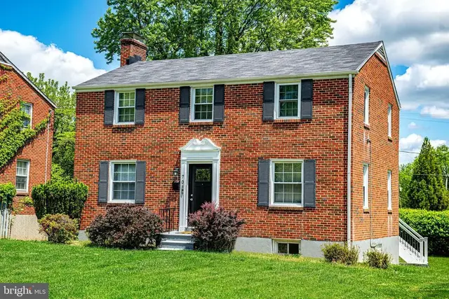 703 Howard Rd, Pikesville