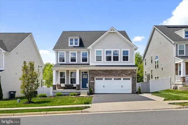 12428 Southington Dr, Woodbridge