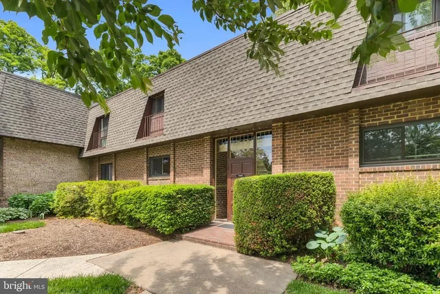 11620 Vantage Hill Rd #22b, Reston