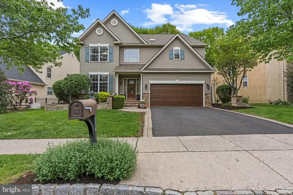 116 Riverwoods Dr, NEW HOPE