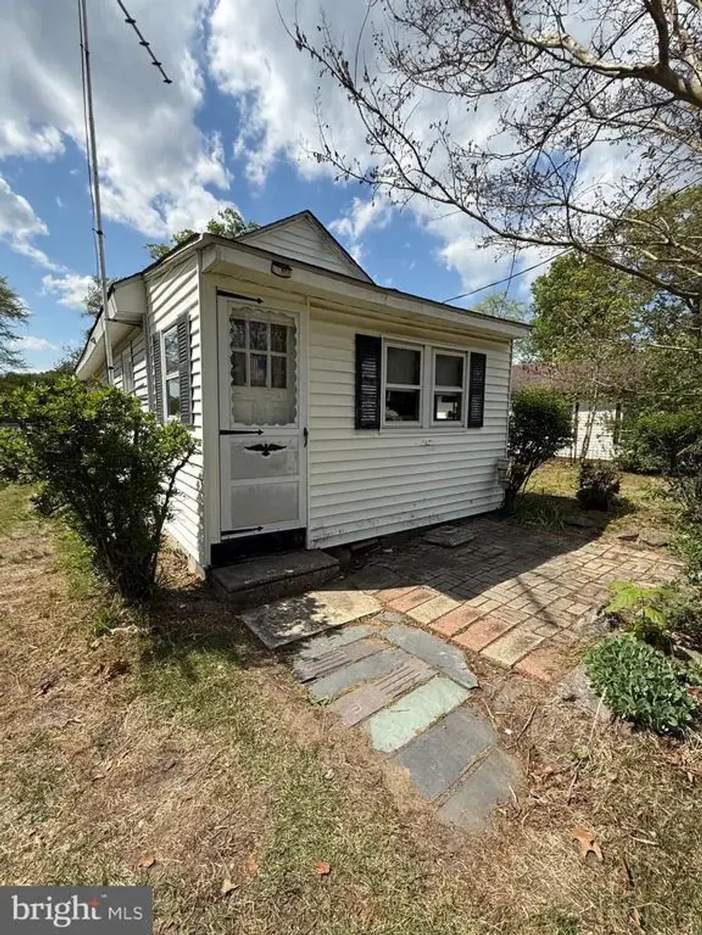 131 Lakeside Ave, FRANKLINVILLE
