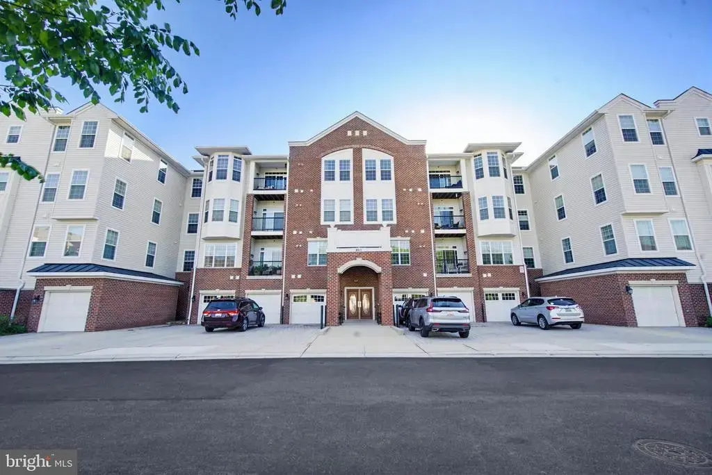 8511 Coltrane Ct #204, ELLICOTT CITY