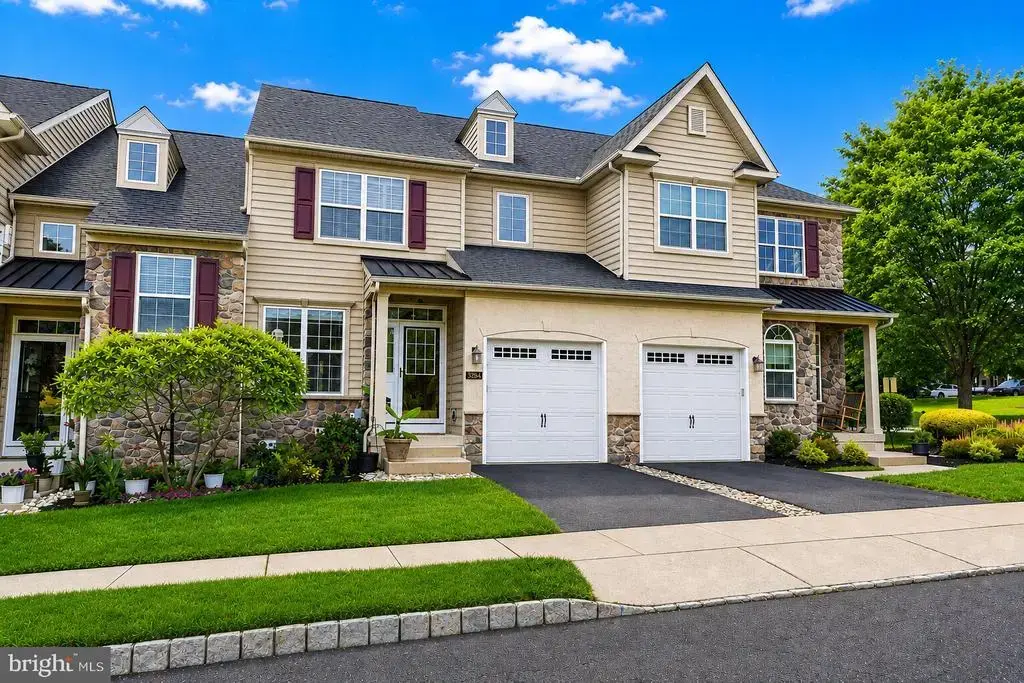 3284 Waterstone Ct, FURLONG
