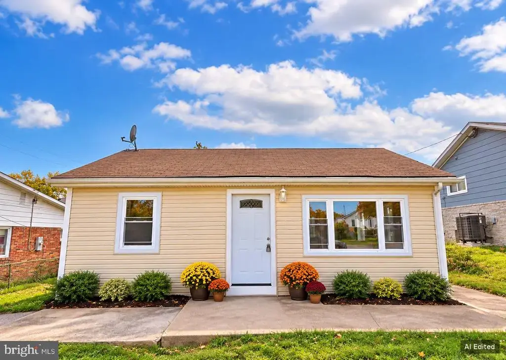 34 Compass Rd, MIDDLE RIVER