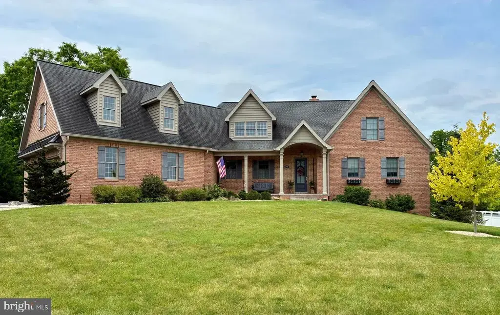 500 Brookview Drive, GREENCASTLE