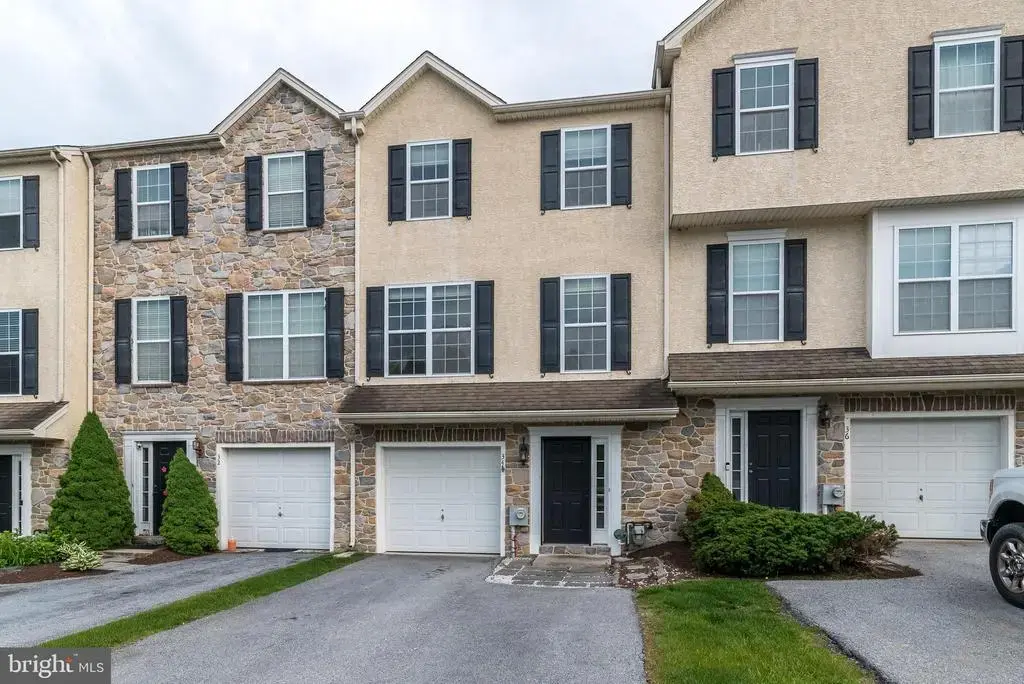 34 Lukens Mill Dr, COATESVILLE