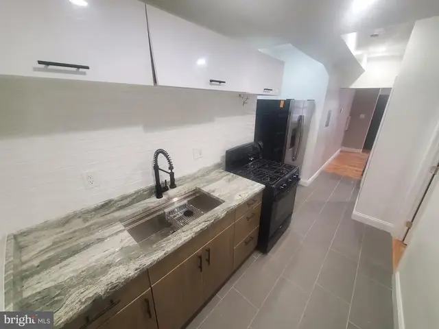 1122 Penn St Ne #1, Washington