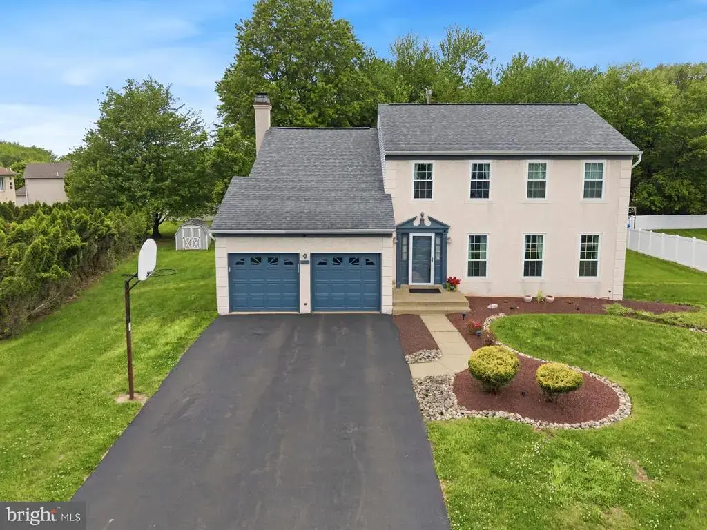 2637 Woodsview Dr, BENSALEM