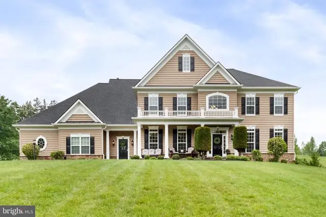 50 Lupine Dr, Stafford
