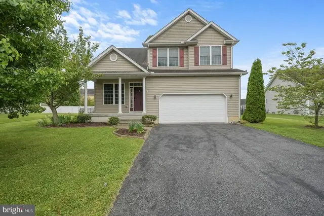 554 Phillips Dr, Magnolia
