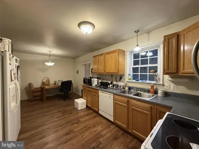 10374 Tower Rd, Unionville