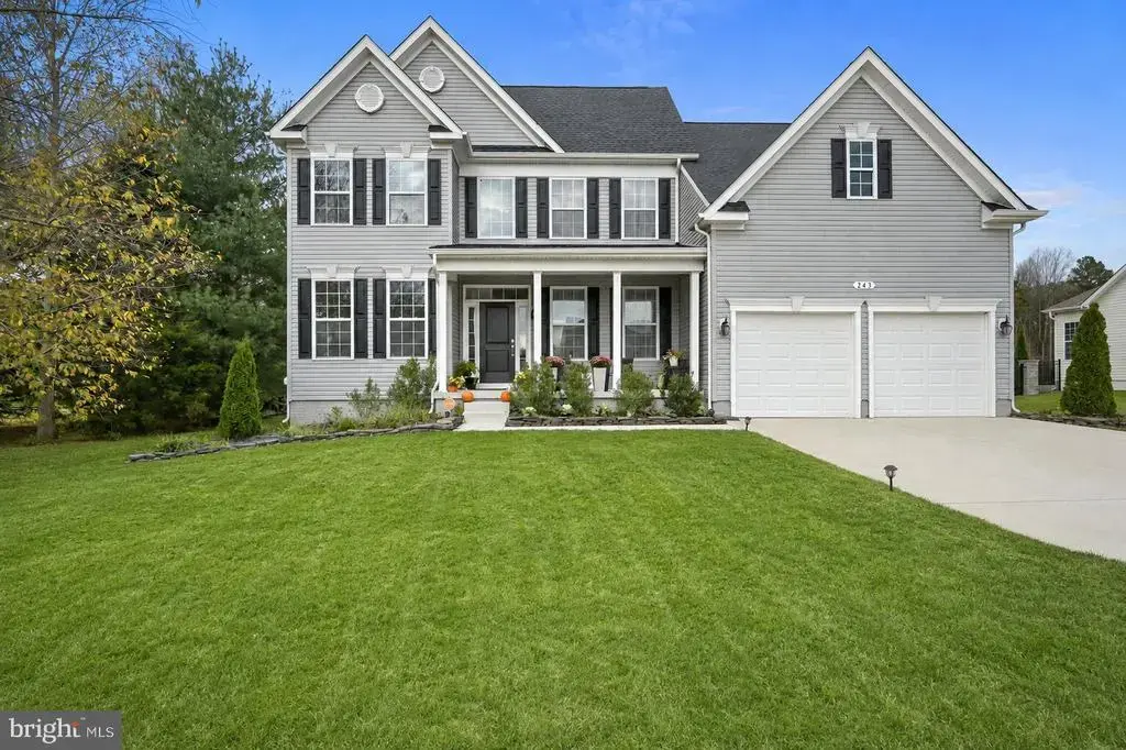 243 Grapevine Way, MILFORD