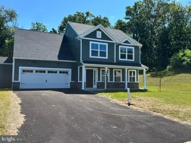 200 Grace Ann Ct, Fayetteville