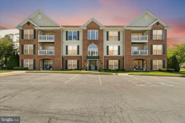 2507 Shelley Cir #2c, Frederick