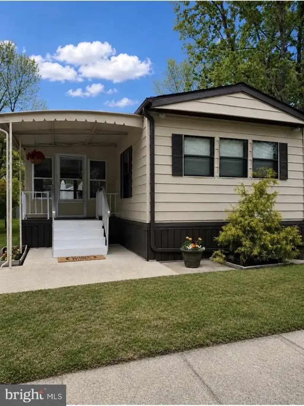 22 Pineview, BROWNS MILLS