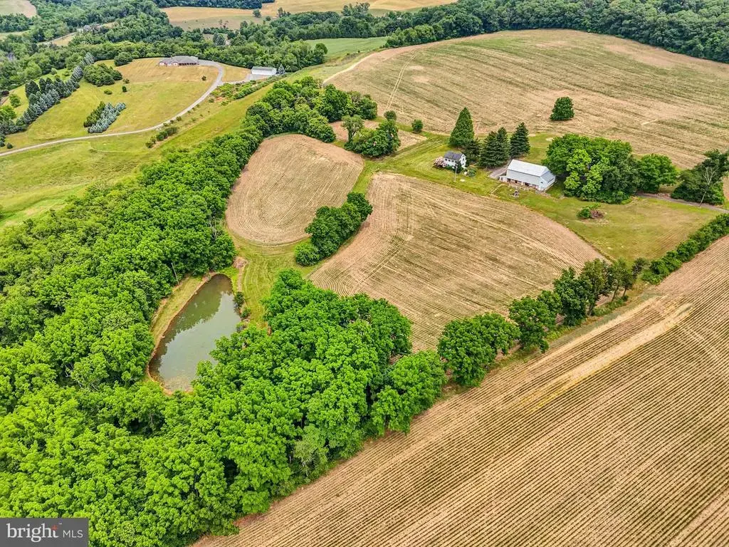1269 Possum Ln, LEESPORT