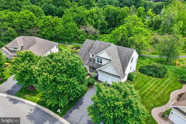 415 Westview Dr, Avondale