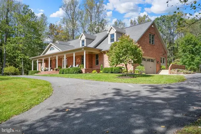 12048 Pleasant Walk Rd, Myersville